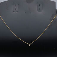 Halskæde af 14 kt. guld med brillantslebene laboratorieskabte diamant på samlet ca. 0.10 ct