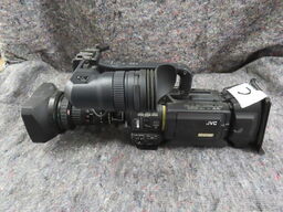 Videokamera - JVC HDV 720 P (MOMSFRI)