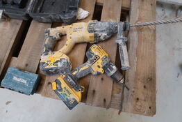 2 stk. akku håndværktøj DEWALT DCD796, DCH133 med 2 stk. batterier
