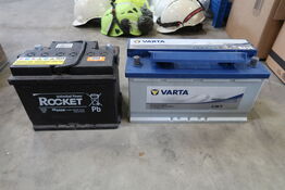 2 stk. Bil batterier