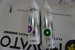 Kasse med hårfarve, Artego, 200ml.