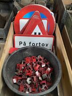 Palleramme med skilte