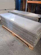 Parti transperante plader, brugte.