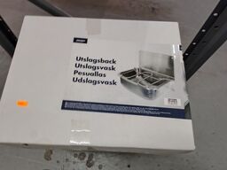 To udslagsvaske, ubrugte.