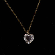 Halskæde i 18 kt guld med 18,56 lab -grown hjerte vedhæng