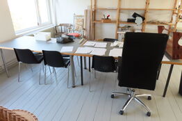 2 stk. Borde + 7 stk. stole 