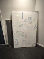 Whiteboard samt tavle