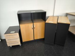 2 stk. reoler, skab samt skuffemodul
