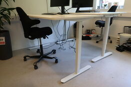 Hæve-/sænkebord - 180x90 cm 
