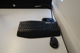 Logitech trådløs keyboard & mus 