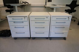 3 stk. Kontorkassetter på hjul