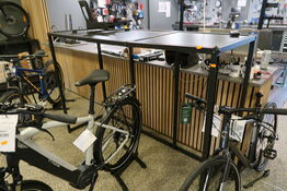 Udstillingspodie uden indhold