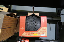 1 pakke dæk SPECIALIZED Ground Control 26x2.35