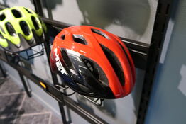 Cykelhjelm MET Str: 52-59cm