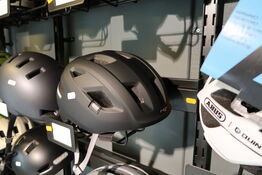 Cykelhjelm MET E-MOB Str: L