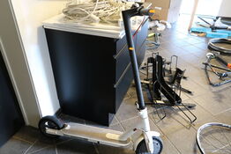 El løbehjul MI ELECTRIC SCOOTER