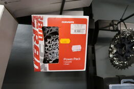 Power pack SRAM 11 Speed PG1130 11-36T