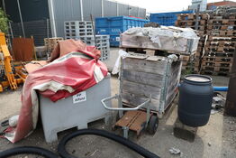 Vogn, plastikpallebur m.m.