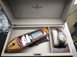 Herreur  FREDERIQUE CONSTANT Worldtimer Manufacture 41 mm aut.