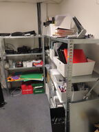 3 stk. Lagerreoler inkl. Indhold