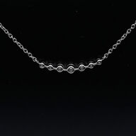 Halskæde af 14 kt. hvidguld med brillantslebene laboratorieskabte diamanter på samlet samlet ca. 0.35 ct.