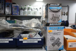 Hylde med div. varelager