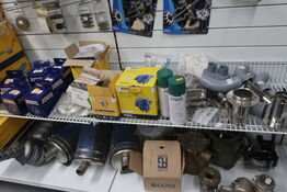 Hylde med div. Varelager VOLVO PENTA m.fl.