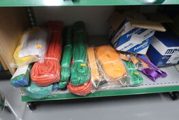 Hylde med div. Løftestroppe