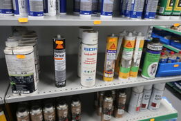 Hylde med div. Fugemasse SIKA m.m.