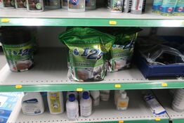 Hylde med div. Plejemidler TOTAL CLEAN