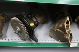 Hylde med div. varelager