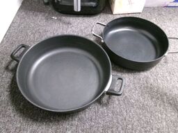 2 stk. stegegryder u/låg KITCHEN AID