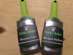 2 stk. rivejern COOK AND BAKER