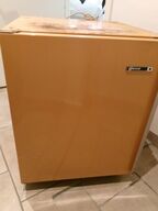 Skabsfryser, gul GRAM