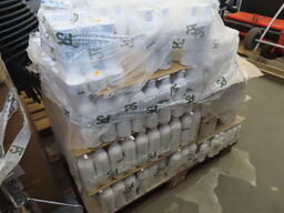 Palle med blandede frisørprodukter