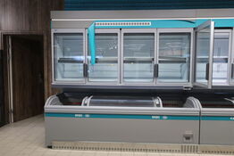 Kummefryser AHT Miami 250 samt skabsfryser EPTA SOUIV25