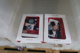 2 stk. neglelaksæt m.m. ROSAJOU