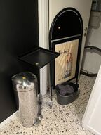 Gadeskilt, Arbejdsbord, Affaldsspand