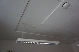 13 stk Lofthængte armaturer 