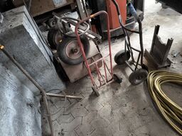 2 stk. sækkevogne samt stativ