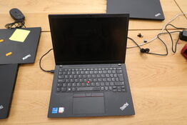 Bærbarcomputer LENOVO Thinkpad X13 Gen 2