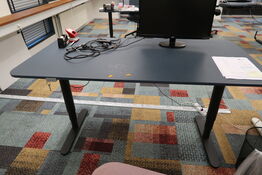 El. hæve/sænke skrivebord uden indhold