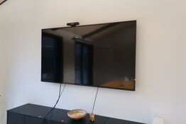 Fjernsyn LG med konferencekamera KONFTEL