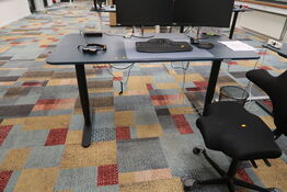 El. hæve/sænke skrivebord uden indhold