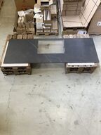 Halv-ø bordplade med kogepladehul