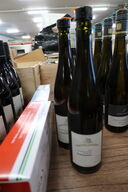 2 fl. Hvidvin RIESLING (se billeder)