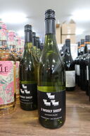 7 fl. Hvidvin 3 WOOLY SHEEP SAUVIGNON BLANC 