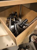 Kasse med målestativer