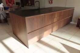 Køkken ø med vask HÄCKER