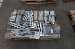 Palle med diverse hængsler 